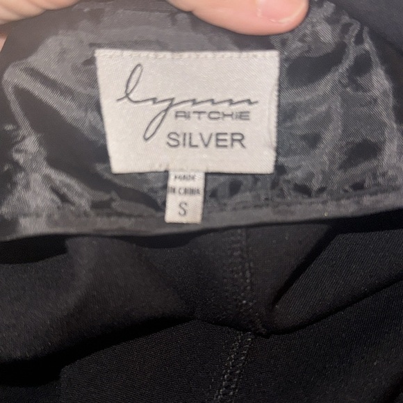 Lynn Ritchie Silver black silver zipper Jacket size smalll - Picture 13 of 13